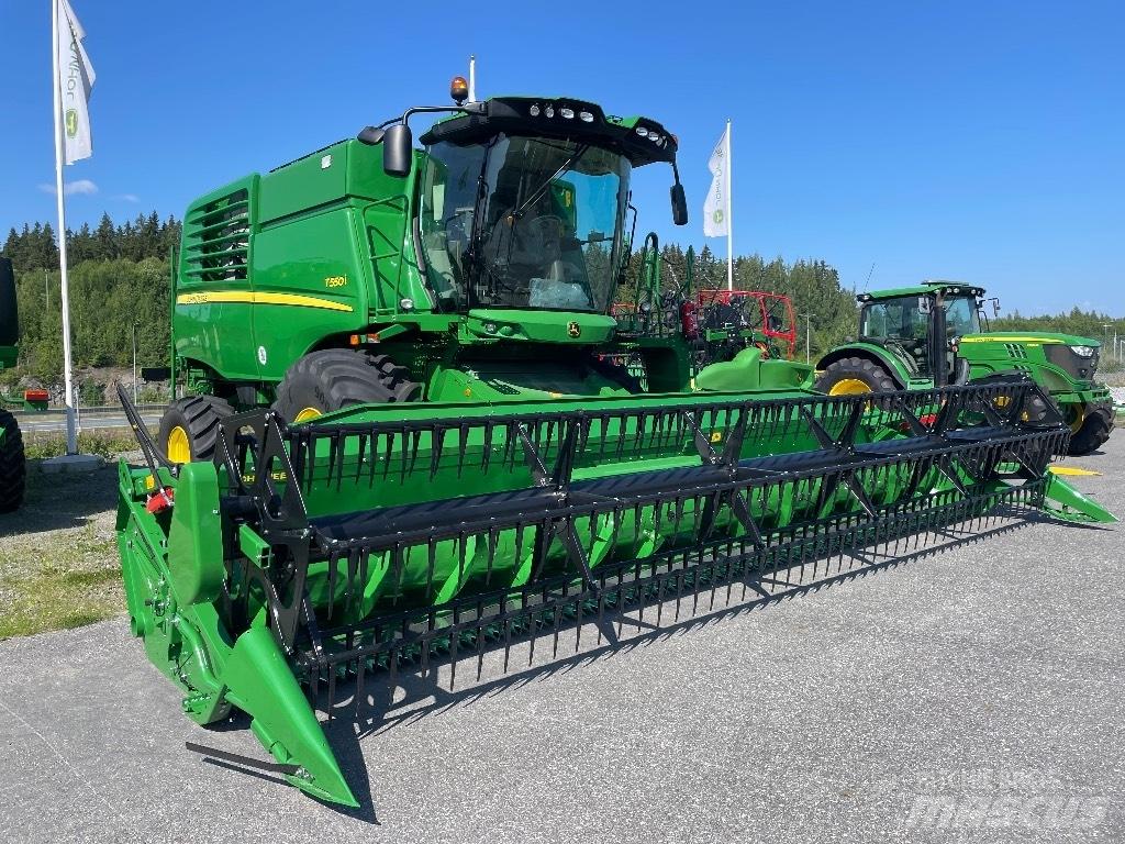 John Deere T 550 聯合收穫機