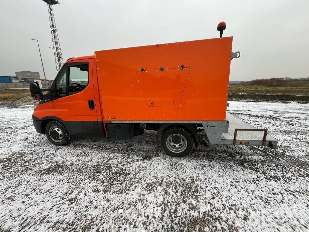 Iveco DAILY 35C14 廂式貨物運輸車