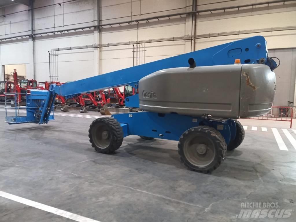 Genie S 65 伸縮臂高空作業車