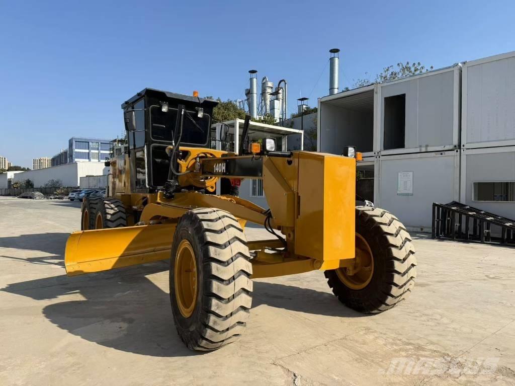 CAT 140 H 平土機
