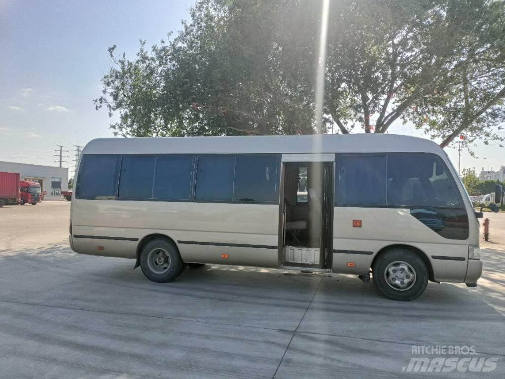 Toyota Coaster Bus 迷你巴士