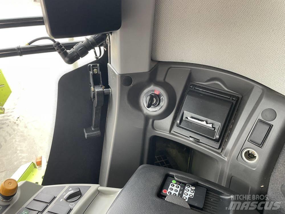CLAAS 760TT 聯合收穫機