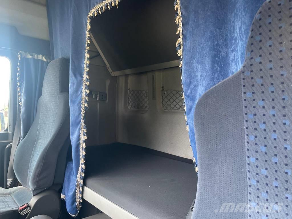 MAN TGA 18.440 曳引機組件