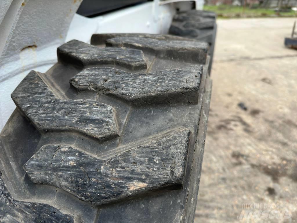 Bobcat S 550 滑移轉向裝載機