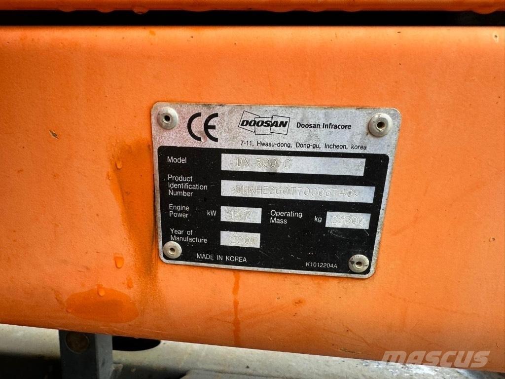 Doosan DX 140 旋轉式挖土機/掘鑿機/挖掘機