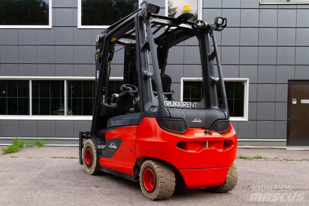 Linde E30-01 電動堆高機