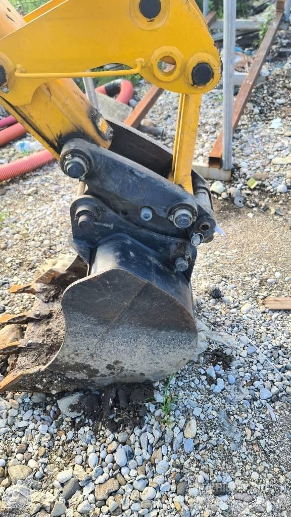 JCB 3 CX 14M3WM 反鏟裝載機