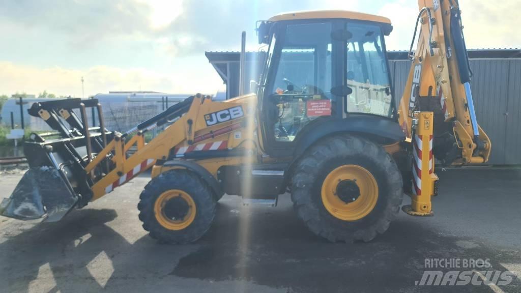 JCB 3 CX 14M3WM 反鏟裝載機