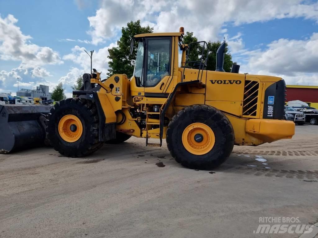 Volvo L 180 F 輪胎式裝載機