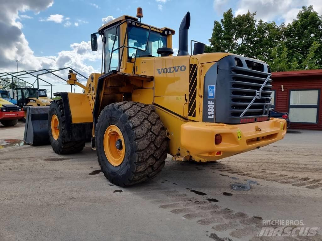 Volvo L 180 F 輪胎式裝載機