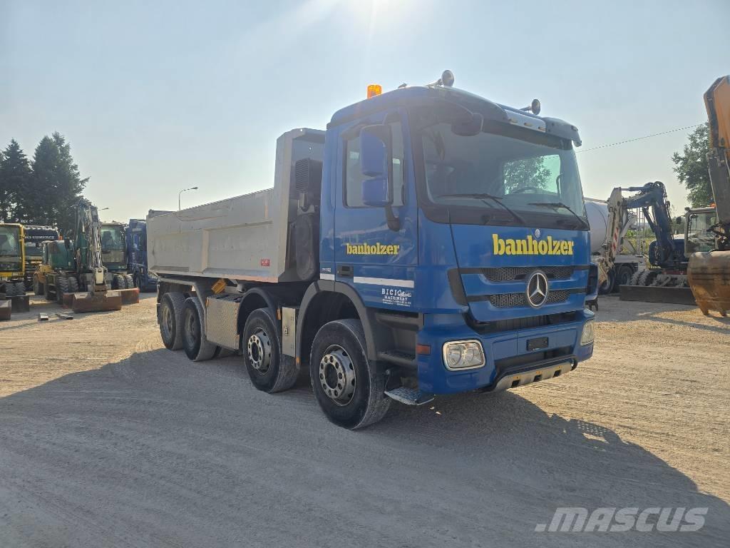 Mercedes-Benz 3248 傾卸式卡車