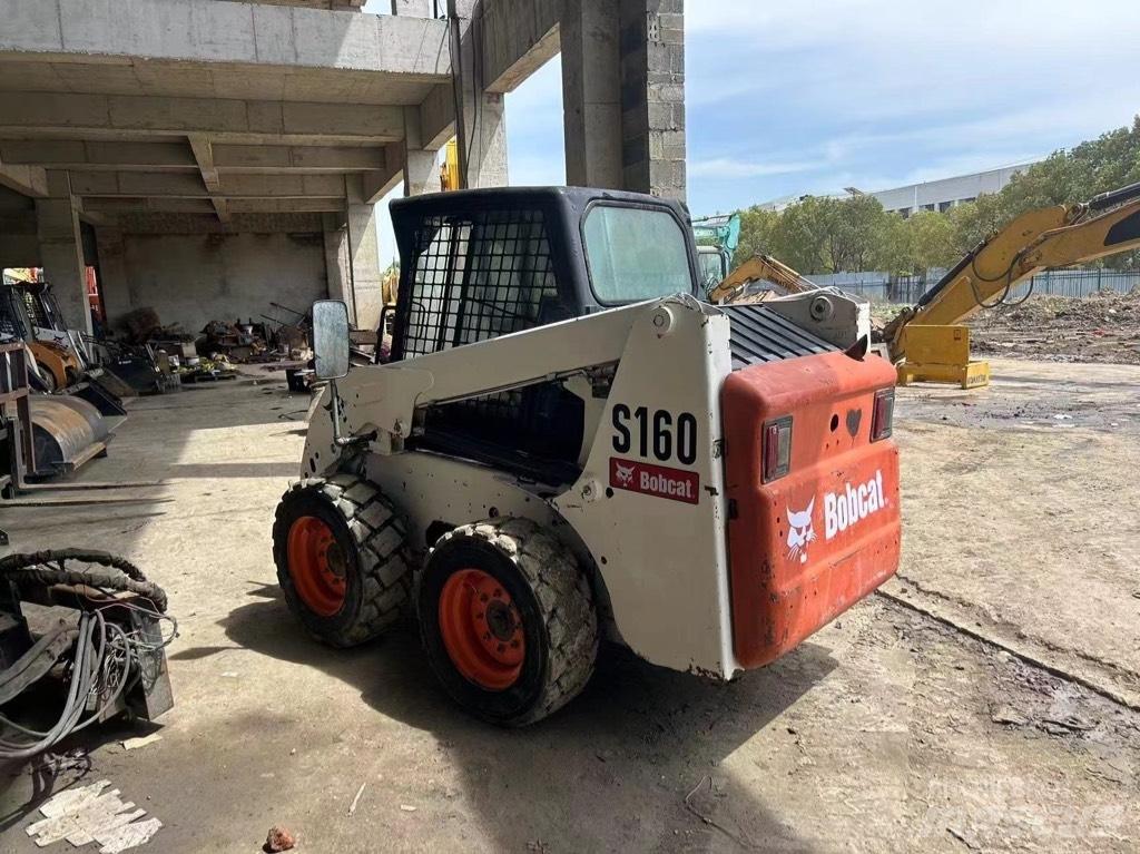 Bobcat S 160 滑移轉向裝載機