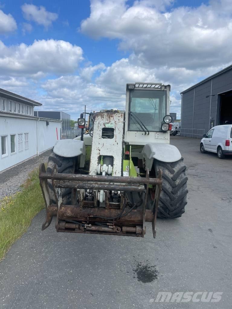 CLAAS Ranger 975 伸縮臂操作車