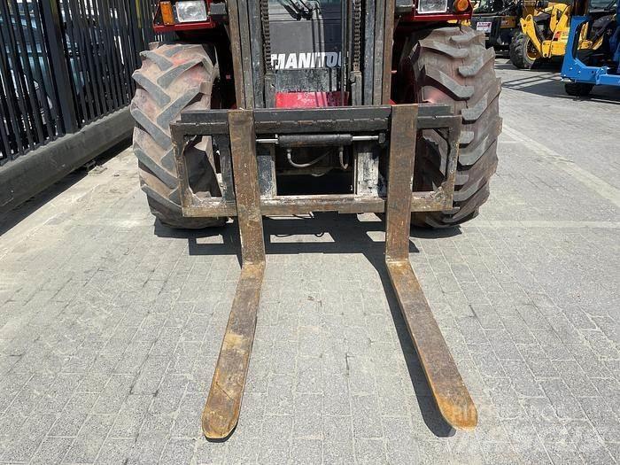 Manitou M30-4 越野車