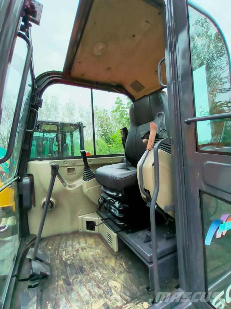 Doosan DH 60 小型挖土機/掘鑿機<7t(小型挖掘機)