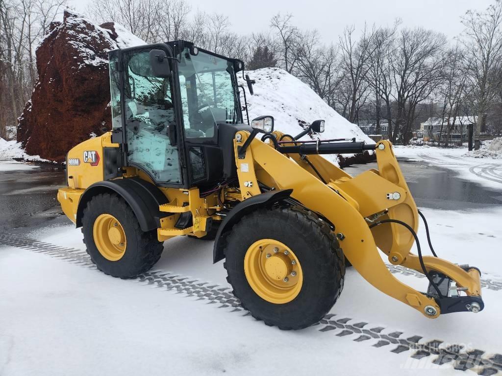 CAT 908m 輪胎式裝載機