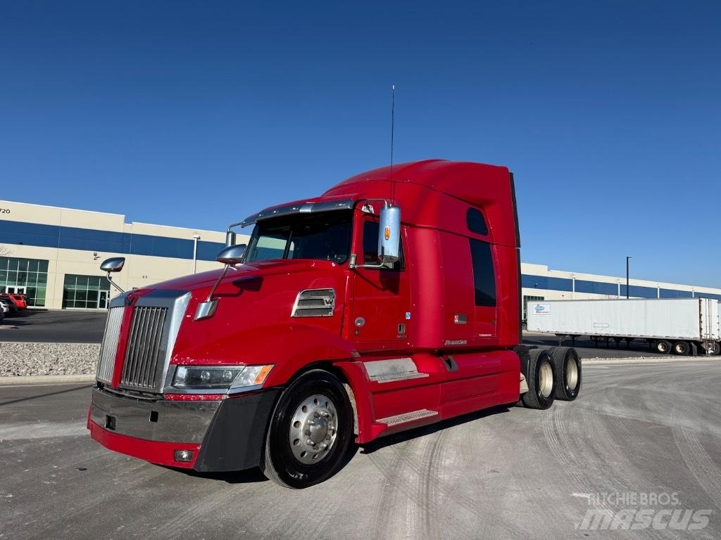 Western Star 5700 XE 曳引機組件