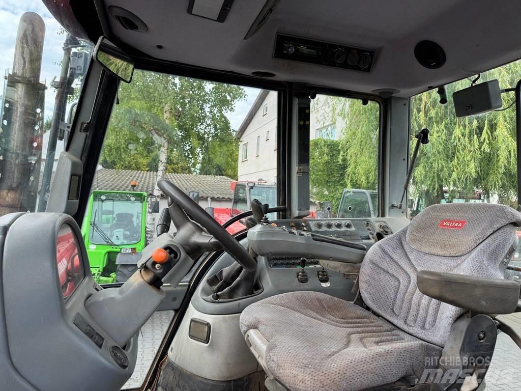 Valtra T160 HiTECH 曳引機