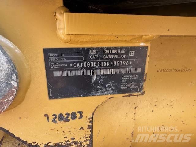 CAT D1 履帶推土機