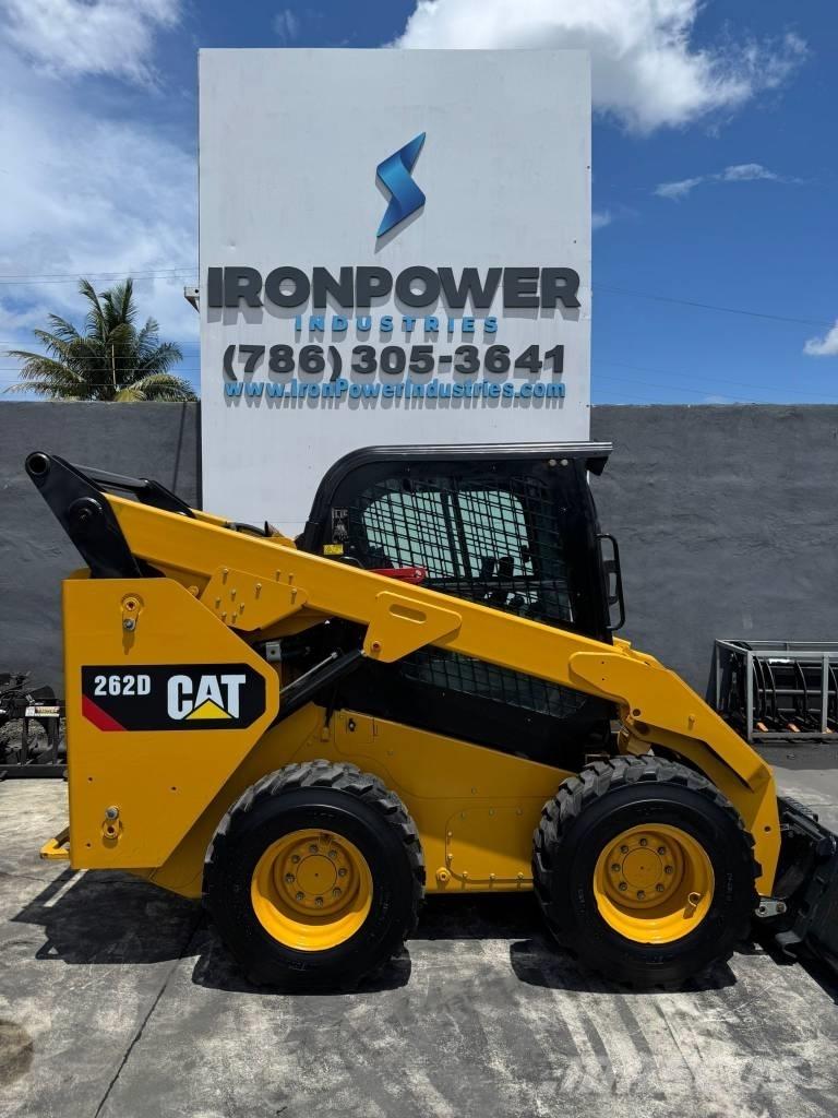 CAT 262 D 滑移轉向裝載機