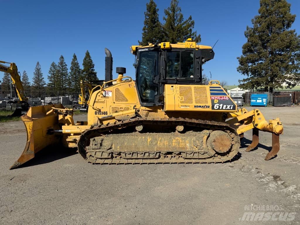 Komatsu D61EXi-24 履帶推土機