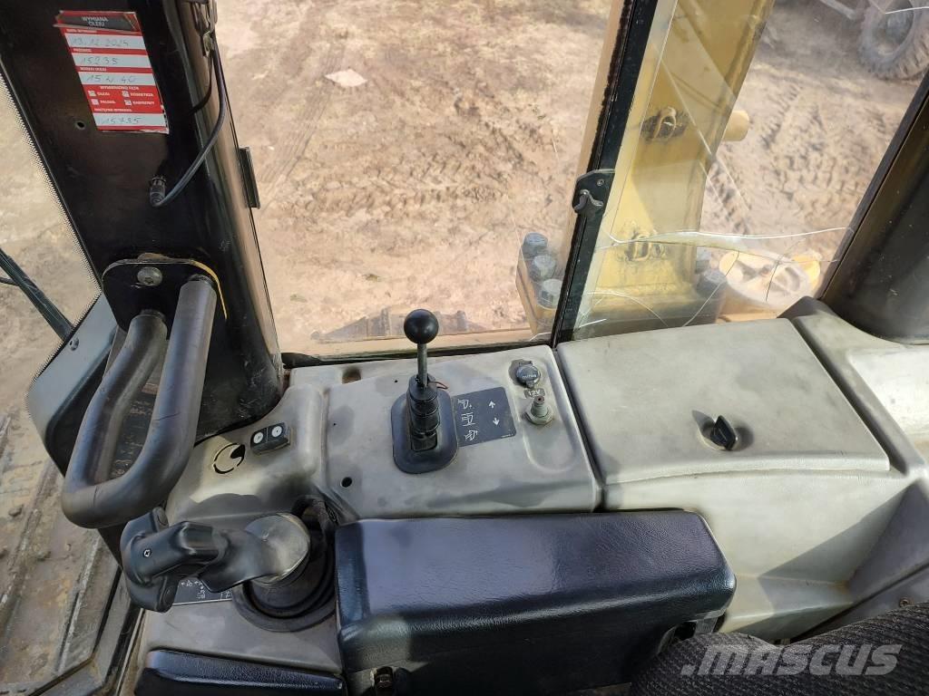 CAT D 6 N LGP 履帶推土機