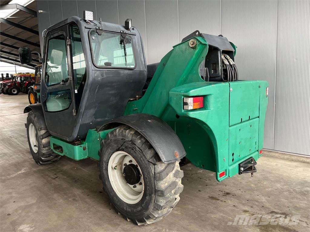 Bobcat T3071 農業用伸縮臂裝載機
