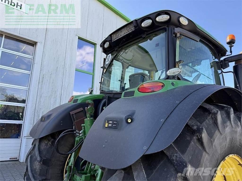 John Deere 6215r 曳引機