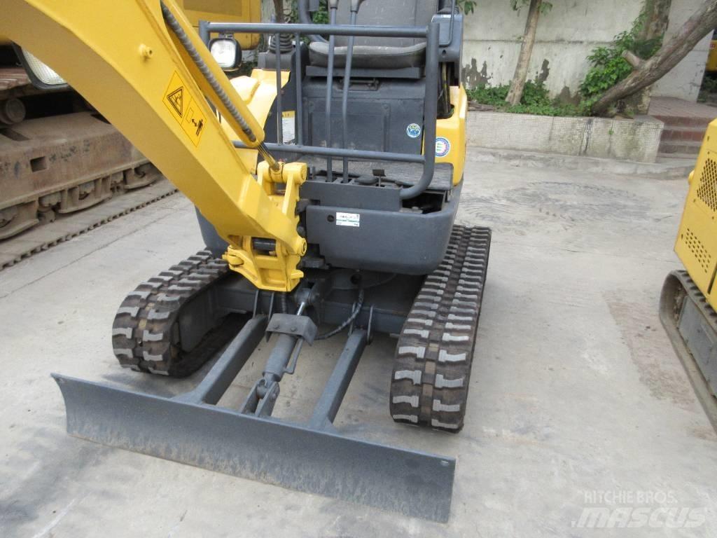 Komatsu PC 18 小型挖土機/掘鑿機<7t(小型挖掘機)