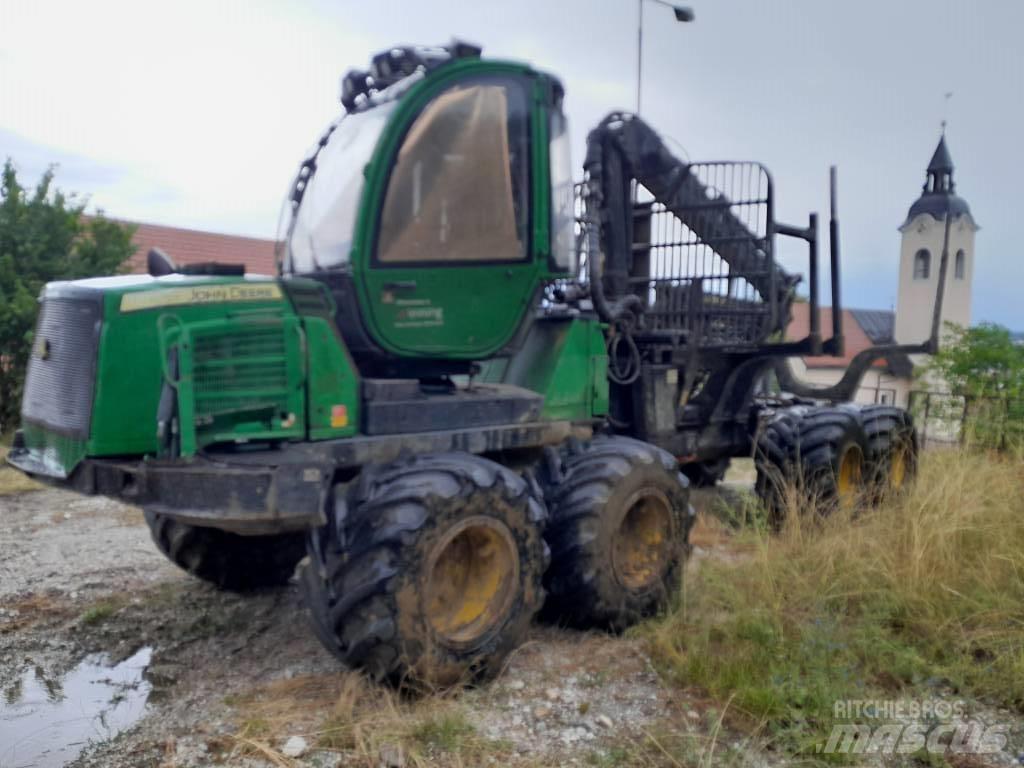 John Deere 1010 E 集運機