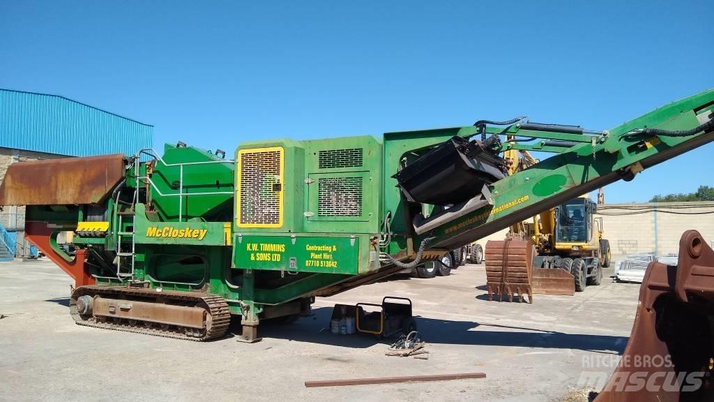 McCloskey J40 移動式壓碎機