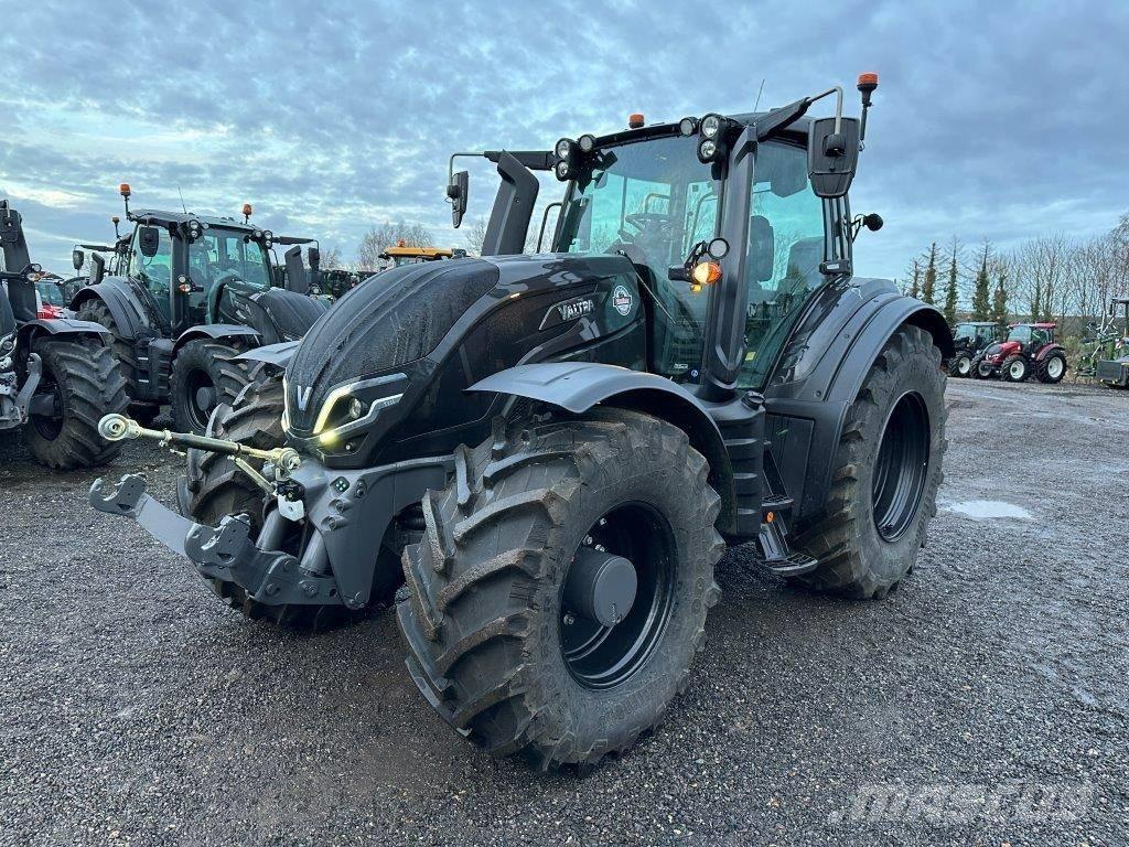 Valtra T 235 Direct 曳引機