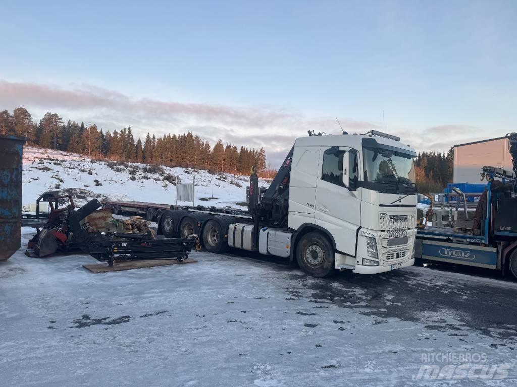Volvo Kran & krokbil 吊鉤式起重車