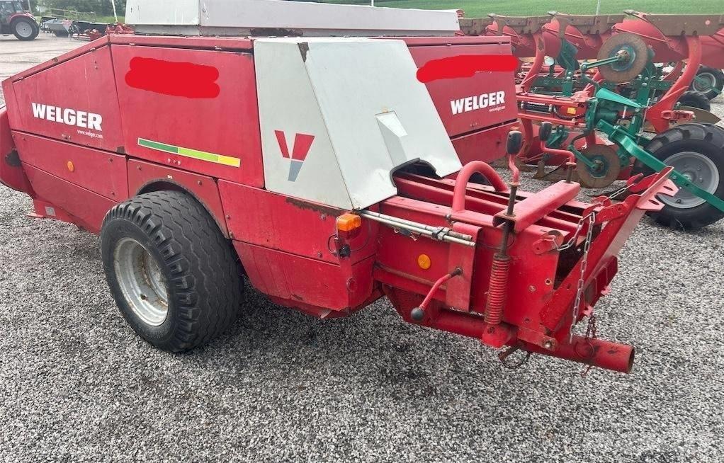 Welger AP830 方形打捆機