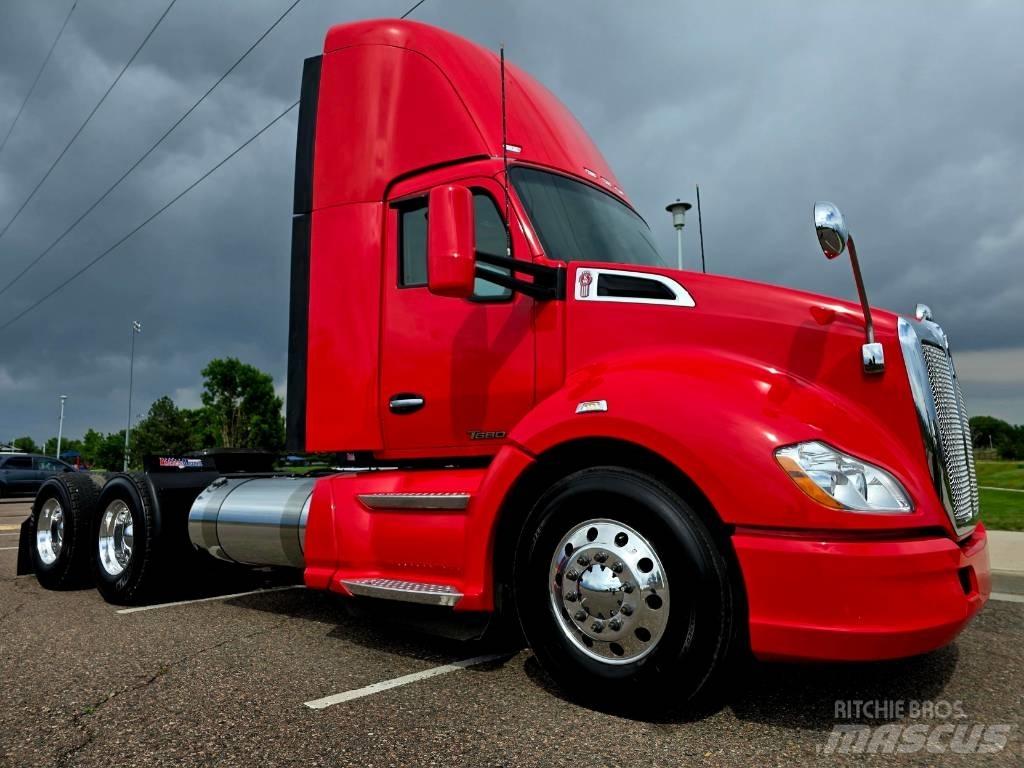 Kenworth T 680 曳引機組件