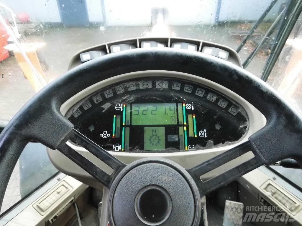 CASE 721 D 輪胎式裝載機