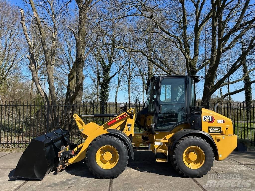 CAT 908 輪胎式裝載機