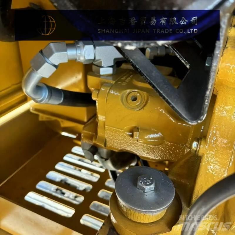 CAT 306 E 小型挖土機/掘鑿機<7t(小型挖掘機)