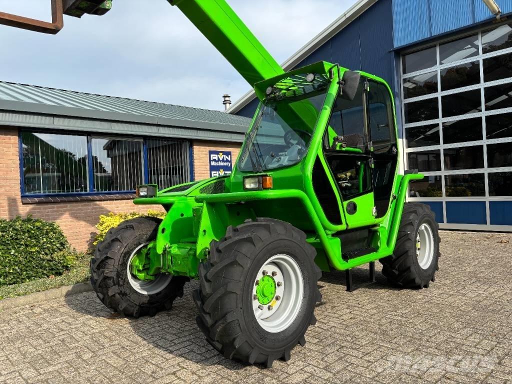 Merlo P 40.7 農業用伸縮臂裝載機