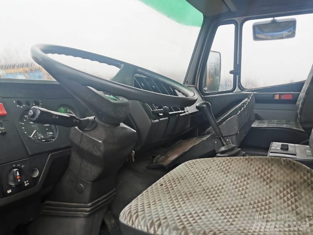 Mercedes-Benz 2426 組合/真空油槽車