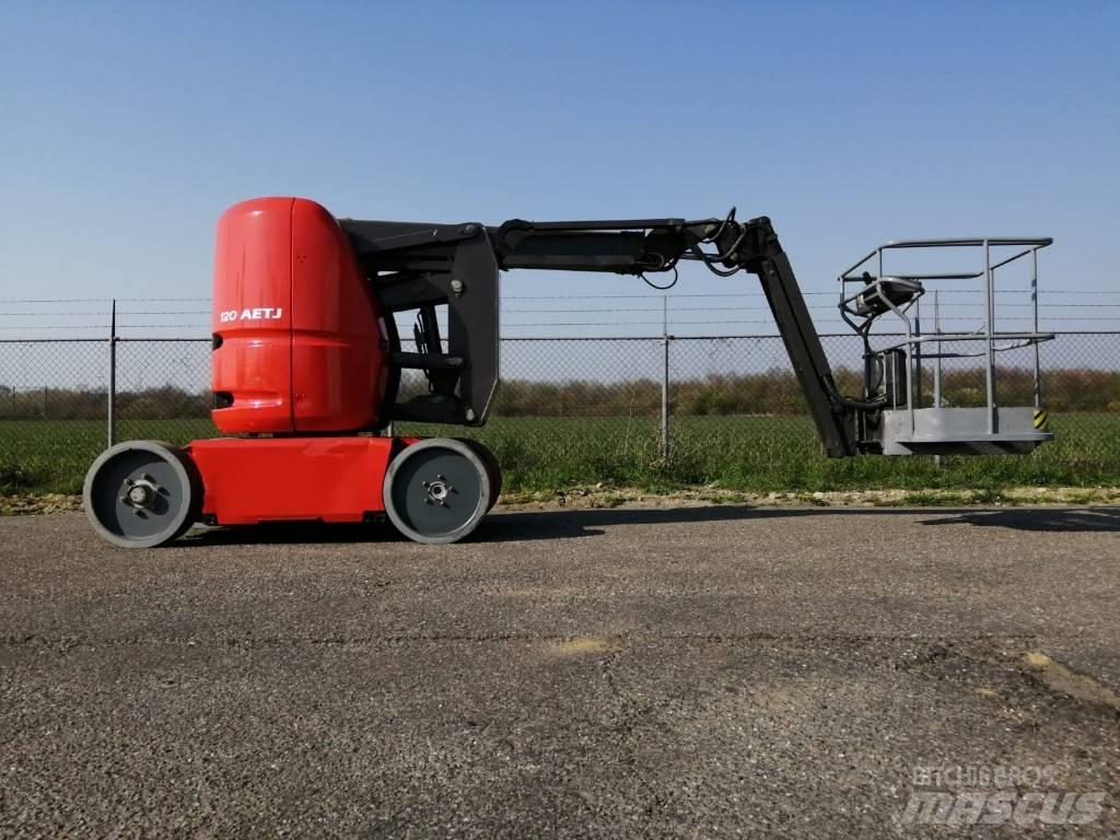Manitou 120 AETJ3D 曲臂高空作業車