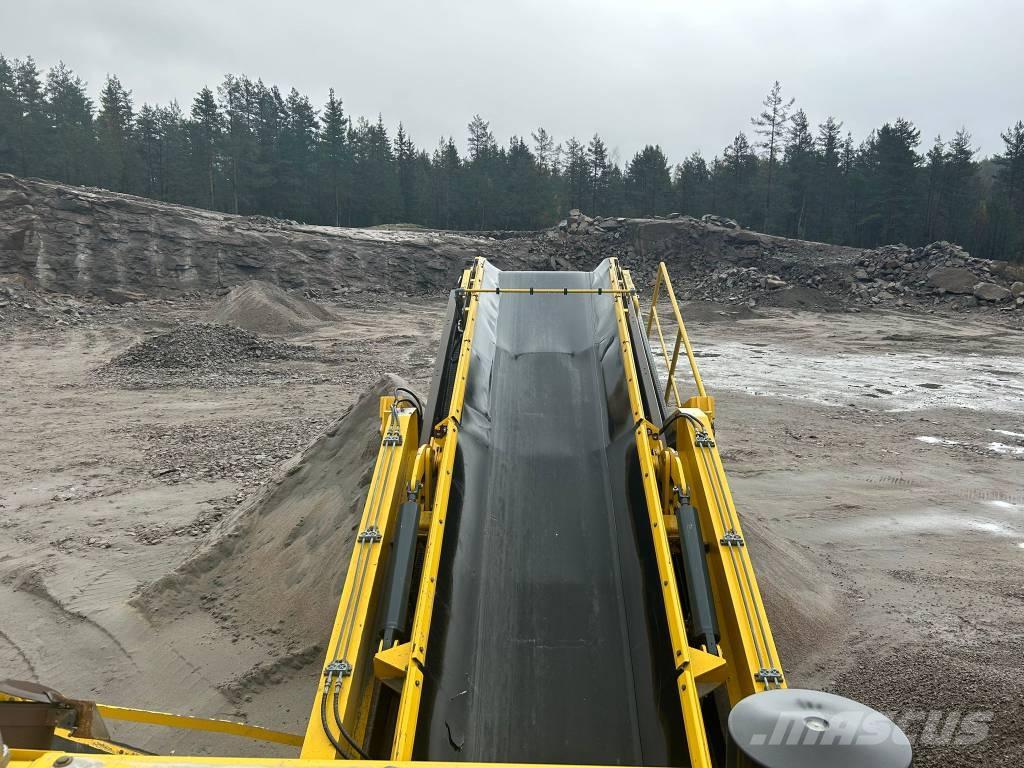 Keestrack H4E 移動式壓碎機