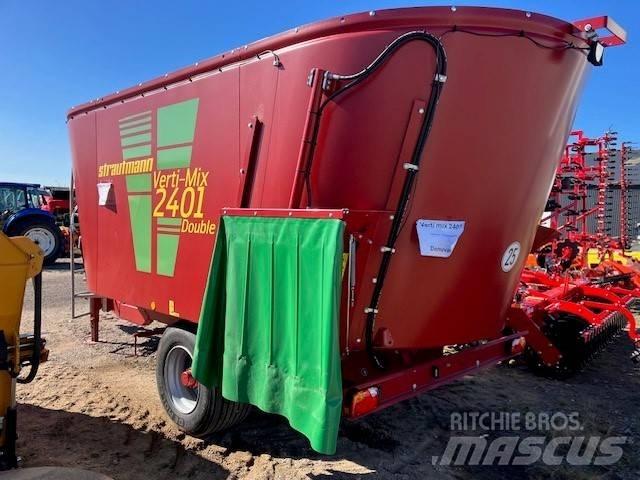 Strautmann WM2401D 混合餵料機