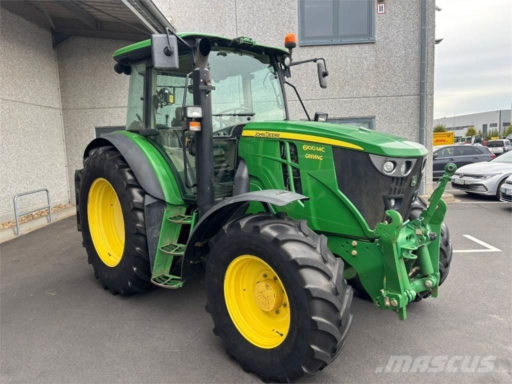 John Deere 6100MC 曳引機