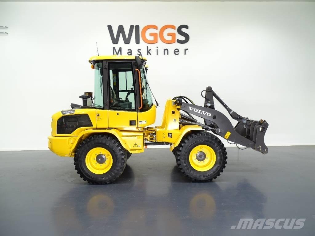 Volvo L35HT 輪胎式裝載機
