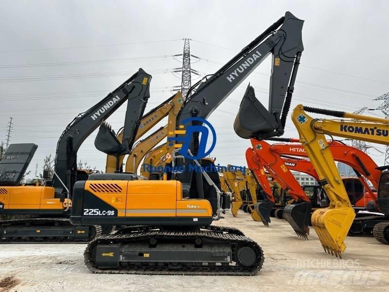 Hyundai 225LC-9S 履帶式 挖土機/掘鑿機/挖掘機