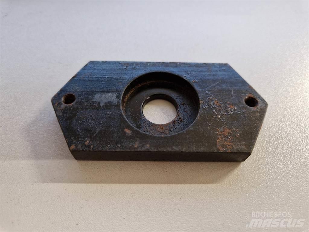 Rottne 077-0051 底盤和懸架