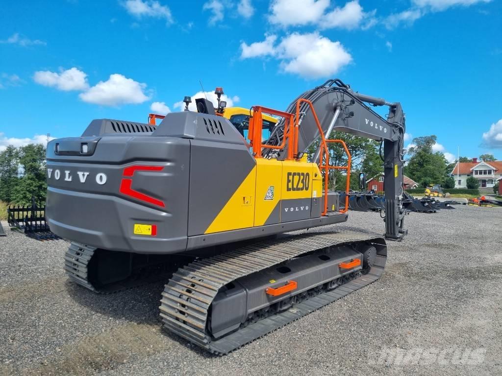 Volvo EC 230 FL 履帶式 挖土機/掘鑿機/挖掘機