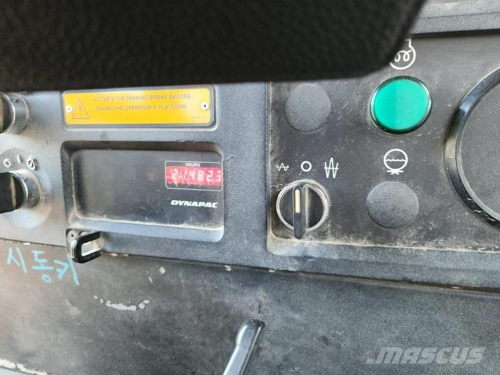 Dynapac CA 252 D 雙輪滾壓機