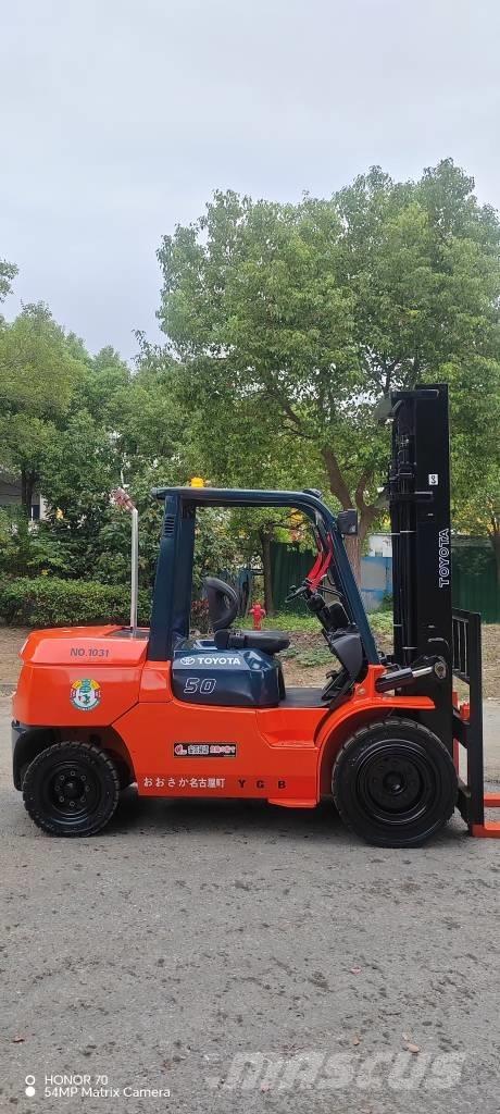 Toyota FD 50 柴油卡車